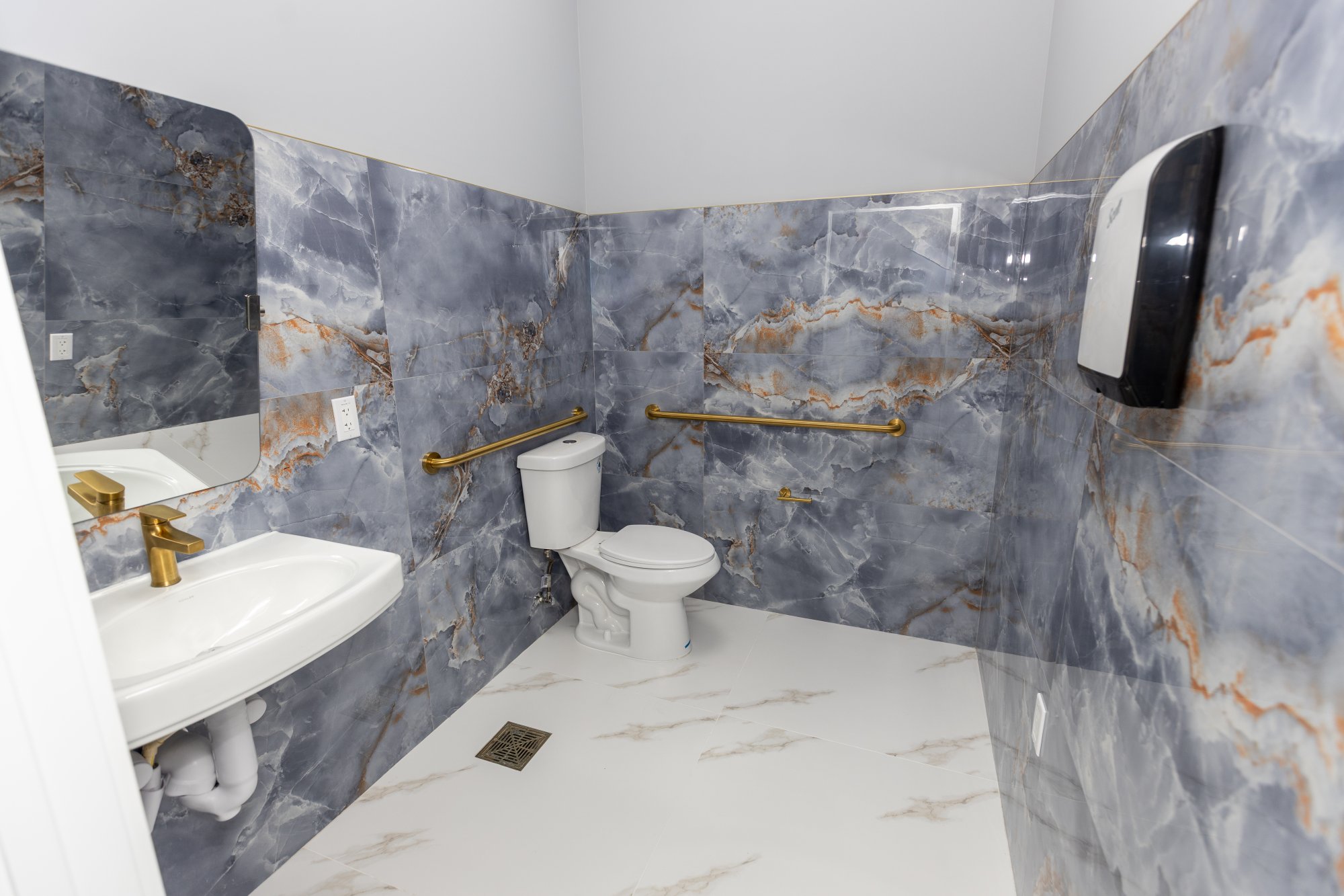 Best Care Hialeah 35